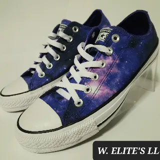 8 1/2- Women's Converse Shoes