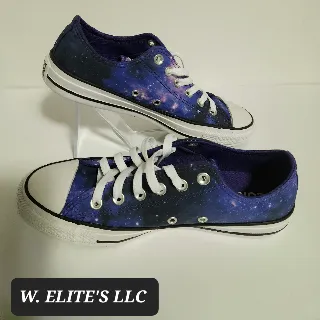 8 1/2- Women's Converse Shoes