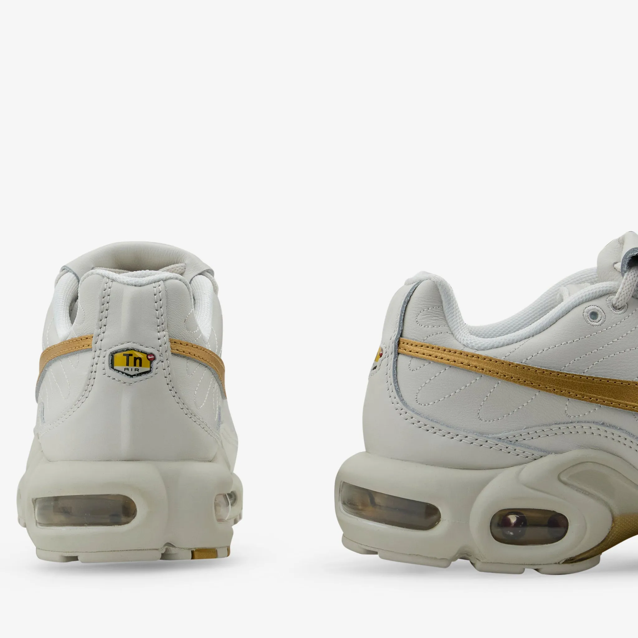 Air Max Plus TNPO Phantom | Metallic Gold