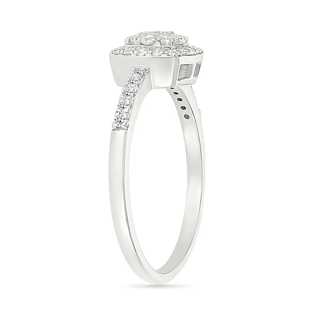 Exquisite Diamond Ring