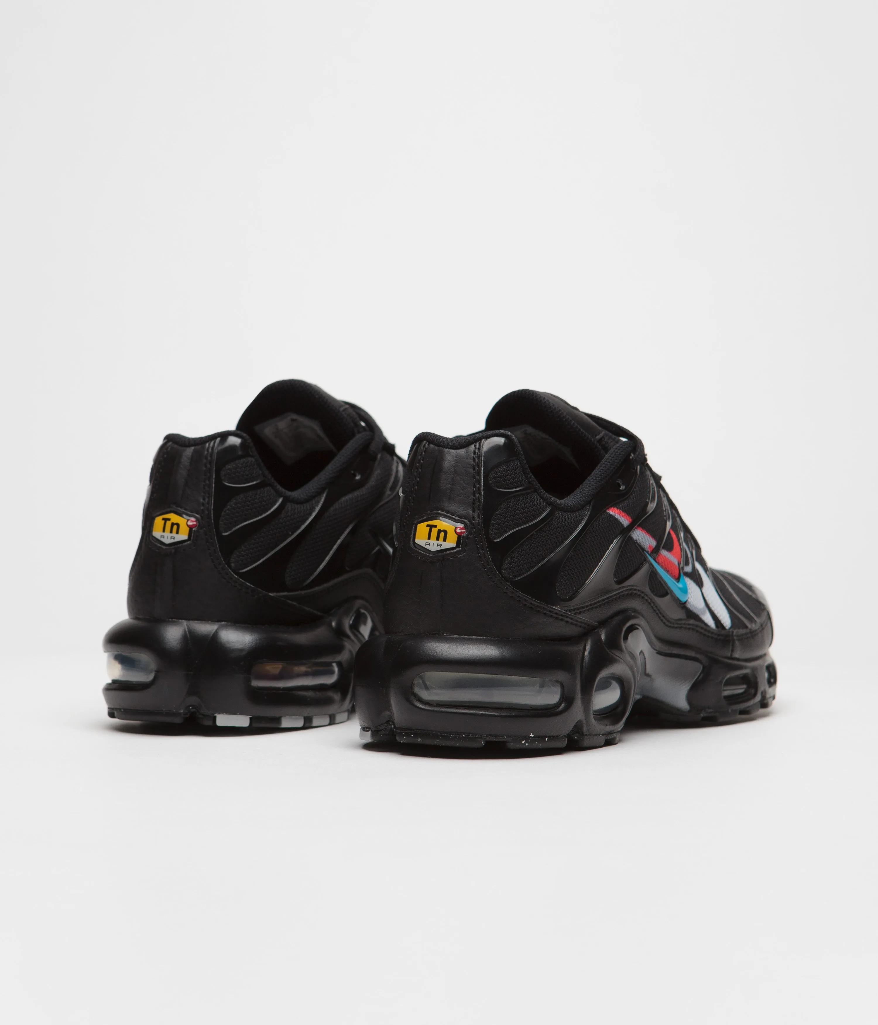 Nike Air Max Plus Shoes - Black / White - Blue Lightning - Bright Crimson