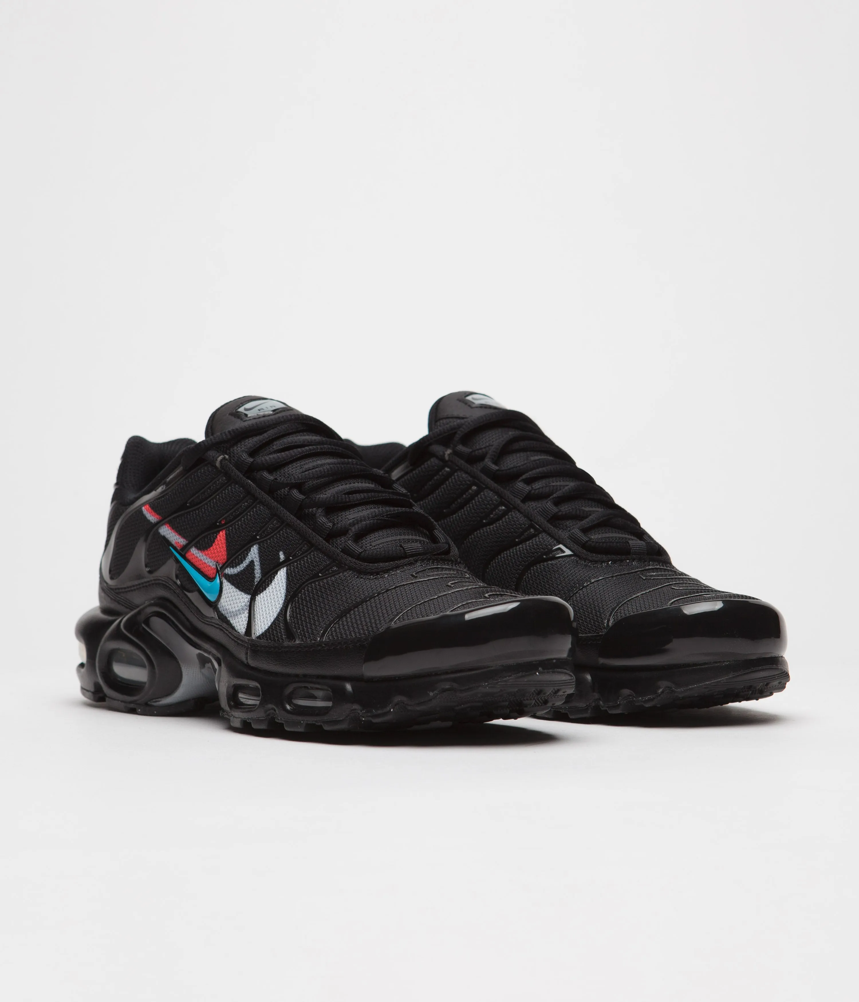 Nike Air Max Plus Shoes - Black / White - Blue Lightning - Bright Crimson