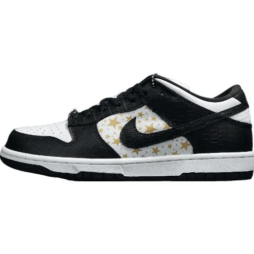 NIKE SB DUNK x SUPREME STARS BLACK