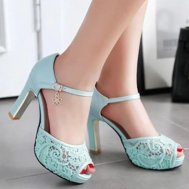 Women lace flower peep toe side hollow buckle strap chunky heels