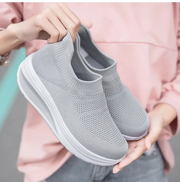 Women's Breathable  Summer Flying Sneakers